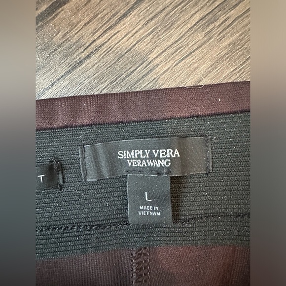Simply Vera Vera Wang knit bootcut pants -rich brown color-excellent condition! - Picture 2 of 3